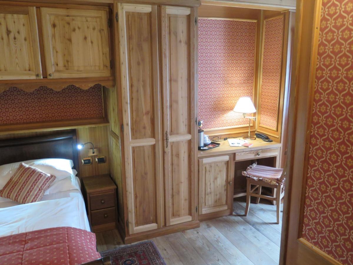 Chambres Mont Cervin ブレウイル・チェルヴィナイア エクステリア 写真