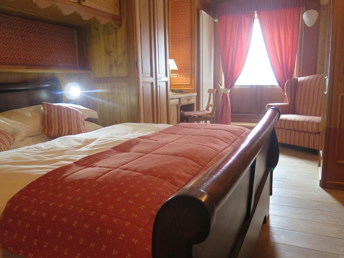 Chambres Mont Cervin ブレウイル・チェルヴィナイア エクステリア 写真